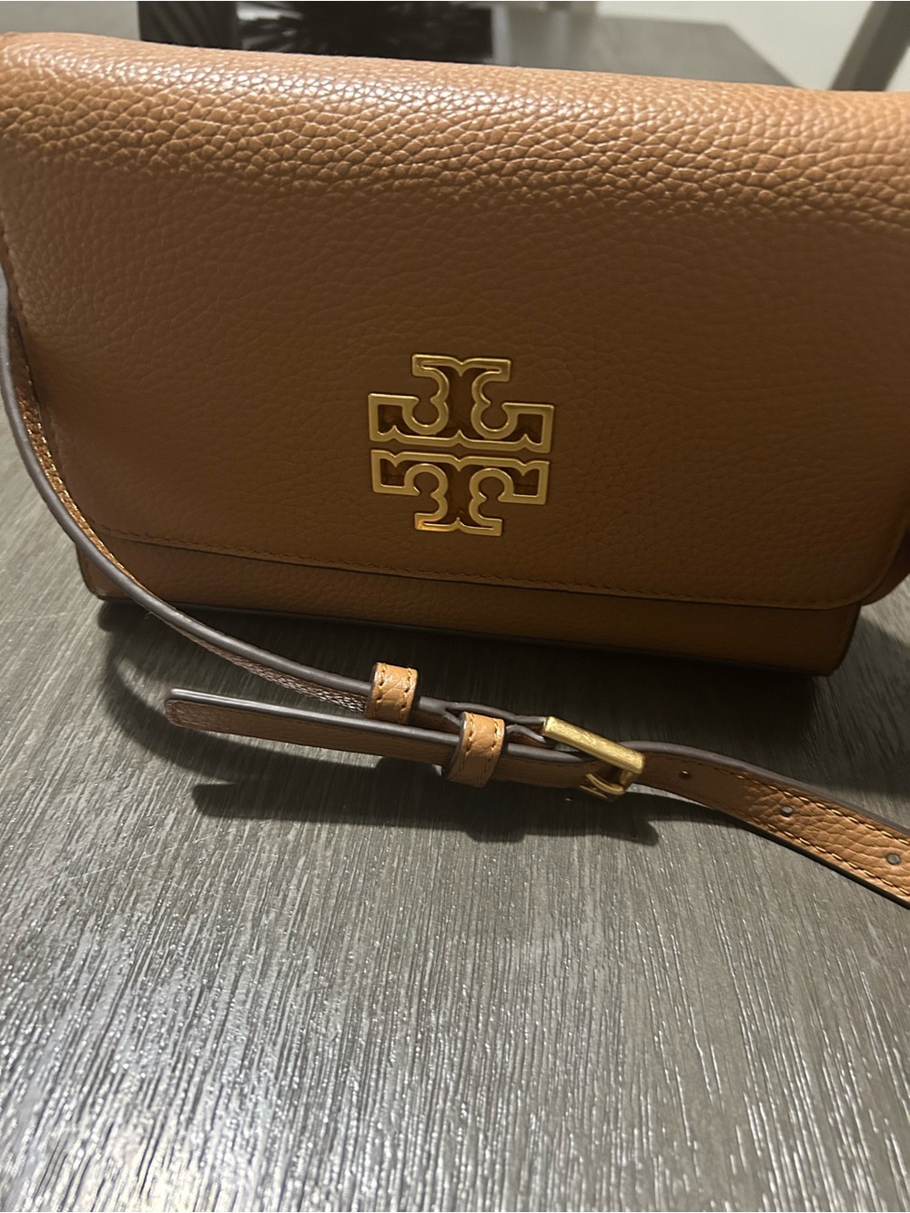 Tory Burch Caramel Pebbled Leather Crossbody with Gold Logo - Picture 3 of 8